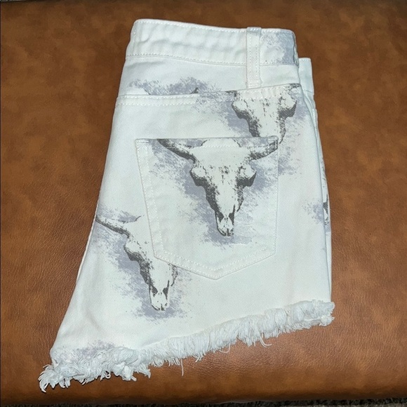 Peach Love California High Rise Shorts Size S - Picture 3 of 16
